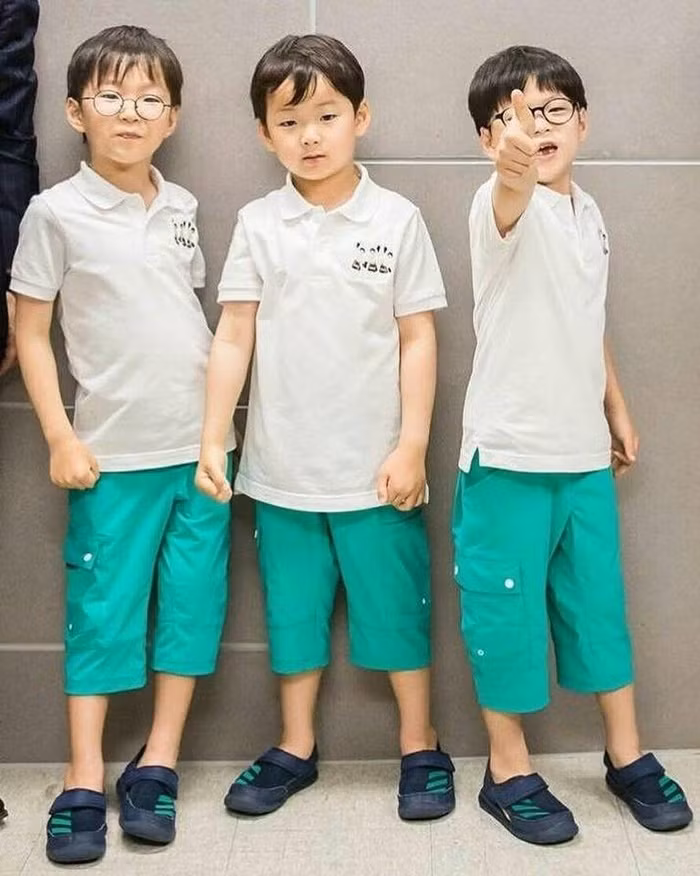 Hình ảnh mới nhất của 3 anh em Daehan-Minguk-Manse: Cao lớn, đẹp trai ngoài sức tưởng tượng ảnh 5