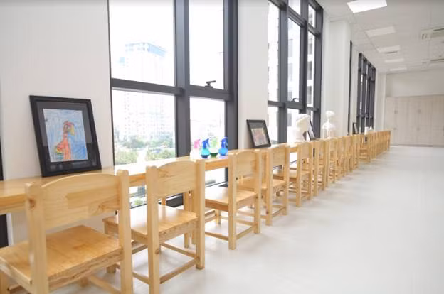 Các phòng học chức năng như phòng hội họa – nơi học sinh có thể thỏa sức sáng tạo, bay bổng và thể hiện năng khiếu của mình Các phòng học chức năng như phòng hội họa – nơi học sinh có thể thỏa sức sáng tạo, bay bổng và thể hiện năng khiếu của mình