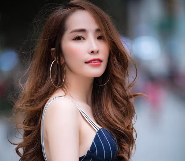 3 bóng hồng gợi cảm bị đồn vướng lưới tình với diễn viên Việt Anh ảnh 2 3 bóng hồng vướng lưới tình tin đồn với Việt Anh