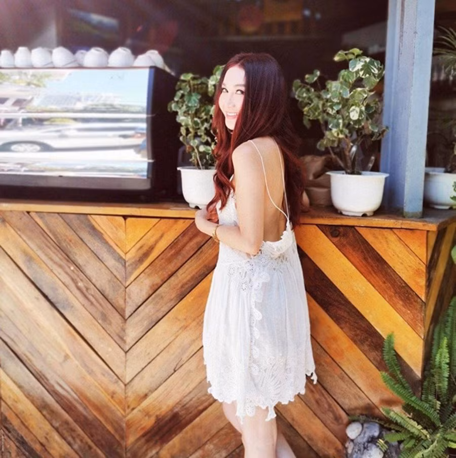 Đát Kỷ đẹp nhất màn ảnh Ôn Bích Hà khoe ảnh du lịch ở Nha Trang-5
