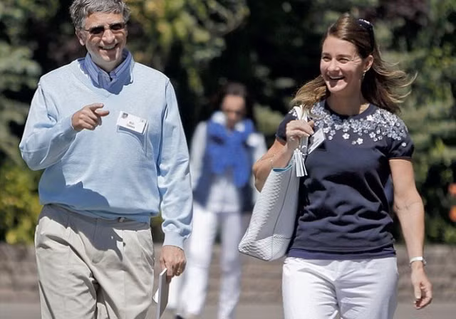 Cưới nhau 25 năm, Bill Gates vẫn rửa bát cùng vợ mỗi tối