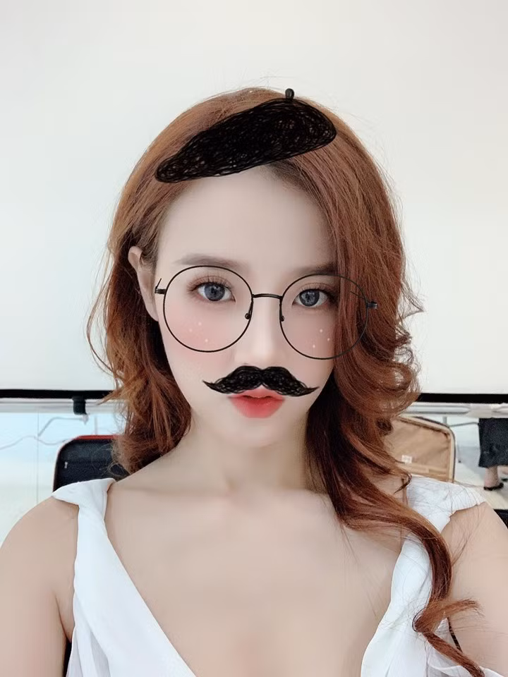 Không chỉ thả thính trên mạng, Quốc Trường - Midu đã lộ ảnh hẹn hò, tình cảm tiến triển thêm một bước?-1