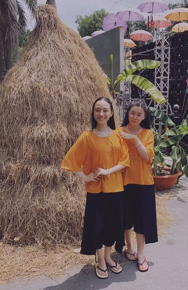 Trương Hồ Phương Nga chia sẻ xúc động về bạn thân Thùy Dung ảnh 2 Trương Hồ Phương Nga chia sẻ xúc động dịp sinh nhật bạn thân Thùy Dung-2