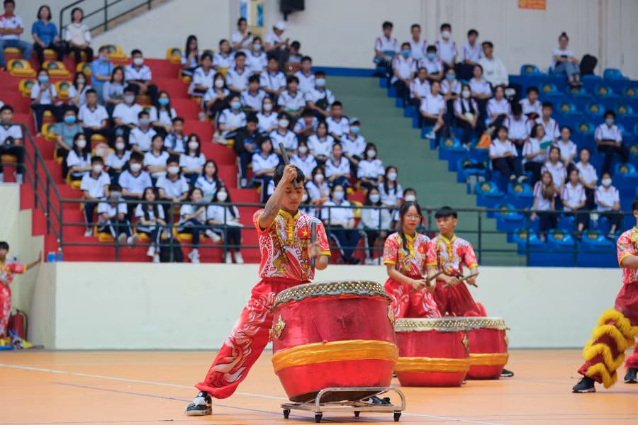 Một số tiết mục biểu diễn văn nghệ tại lễ khai mạc.
