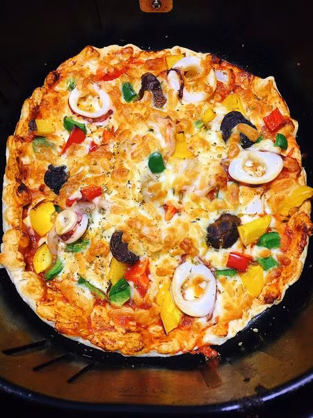 Ở nhà giãn cách, tự món Pizza ngon chuẩn nhà hàng đổi vị cho gia đình ảnh 2