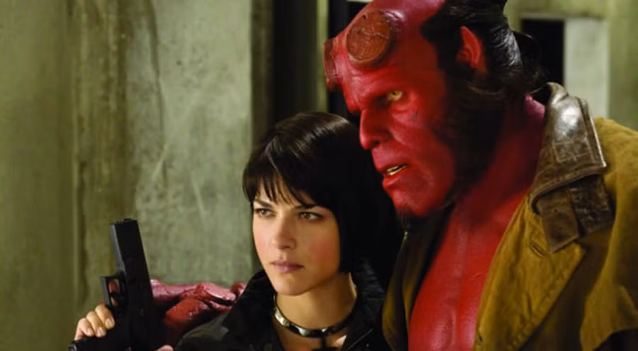 Selma Blair trong phim “Hellboy”.