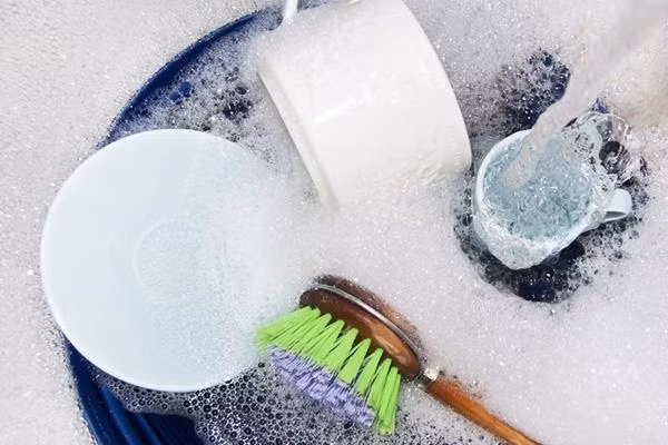 Nhà lau dọn mãi vẫn bẩn và đầy vi khuẩn vì 8 lỗi sai mà hầu như ai cũng mắc