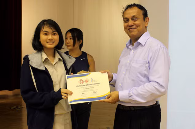 Học bổng, nữ sinh, nữ sinh mọt sách, Nguyễn Bích Diệp Học bổng, nữ sinh, nữ sinh mọt sách, Nguyễn Bích Diệp
