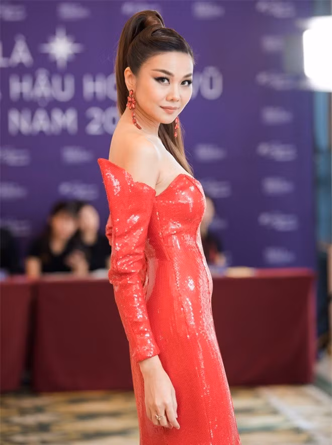 Can nhan sac khac la cua Vu Thu Phuong gay on ao voi Ngoc Trinh-Hinh-5