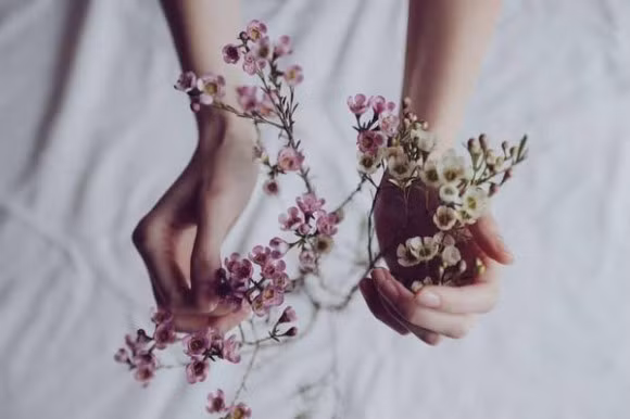Hãy là người phụ nữ bản lĩnh khi bị "cắm sừng" ảnh 3