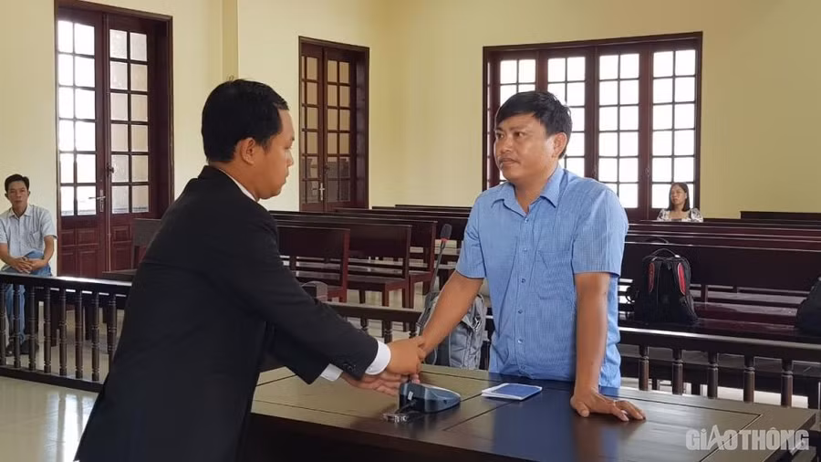 Keyword đầu tiên có dấu