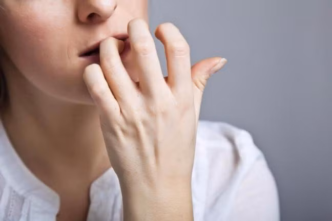 Nguyên nhân và cách trị xước móng rô đơn giản, hiệu quả Nguyen nhan va cach tri xuoc mong ro don gian, hieu qua