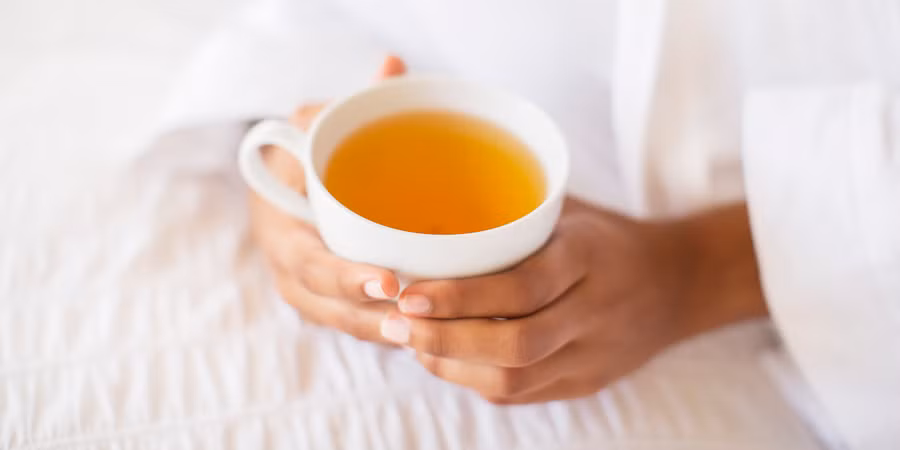Uống một tách trà mỗi ngày có thể giảm được khoảng 1,5% nguy cơ tử vong do mọi nguyên nhân. (Ảnh: ITN)