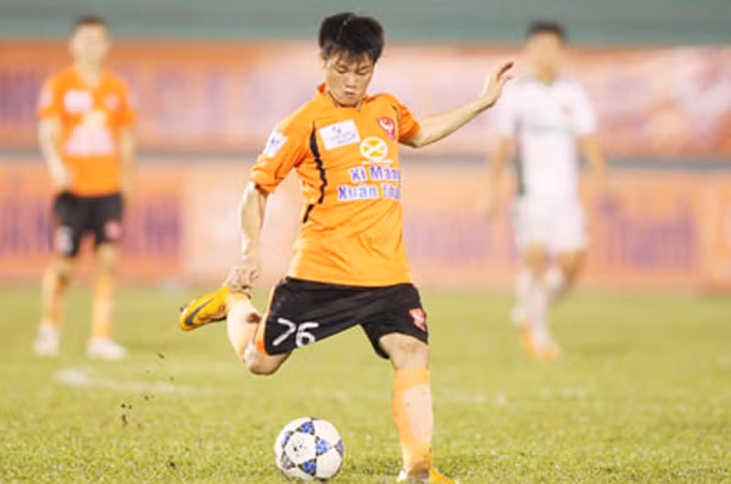 Công Vinh, Văn Quyến và Anh Đức: 1 bức ảnh, 3 số phận khác nhau trên sân cỏ-15