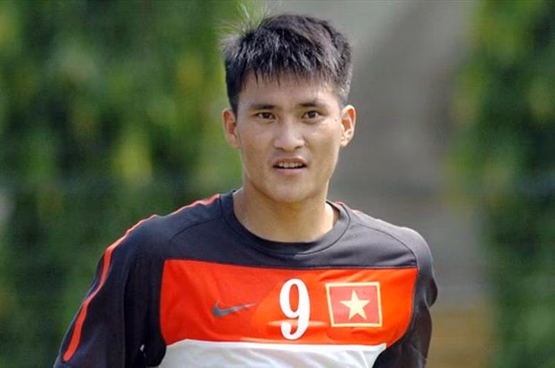 Công Vinh, Văn Quyến và Anh Đức: 1 bức ảnh, 3 số phận khác nhau trên sân cỏ-4