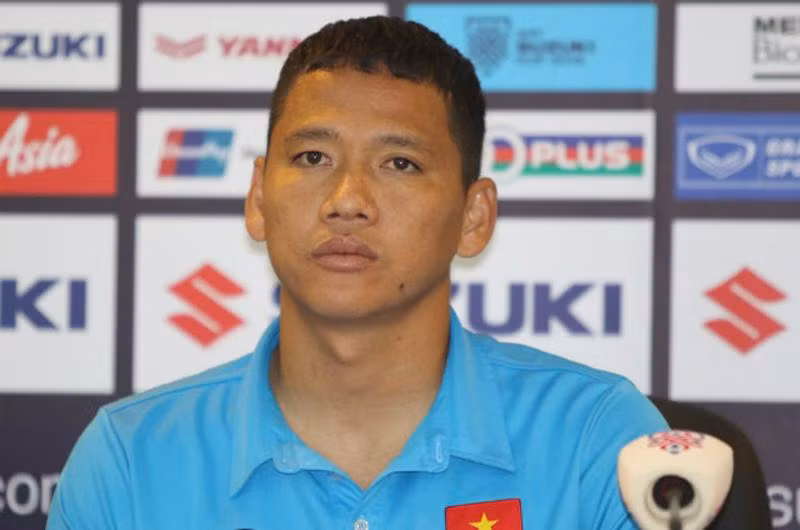 Công Vinh, Văn Quyến và Anh Đức: 1 bức ảnh, 3 số phận khác nhau trên sân cỏ-19