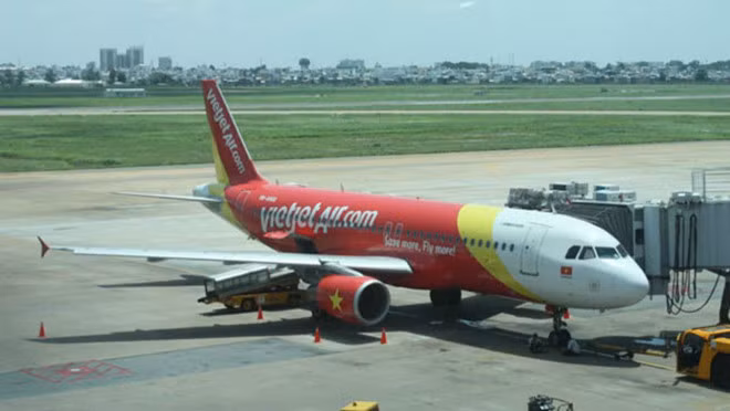 Máy bay Vietjet hạ cánh khẩn ở Đài Loan đã về tới TP.HCM