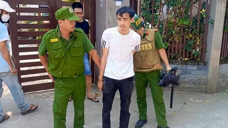 Nghi phạm bị lực lượng chức năng bắt giữ. Ảnh CQCA.