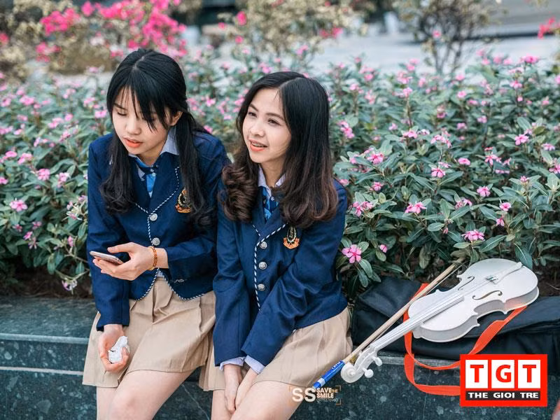 Ảnh kỷ yếu mang tên “The Heirs” cực chất của học sinh THPT 