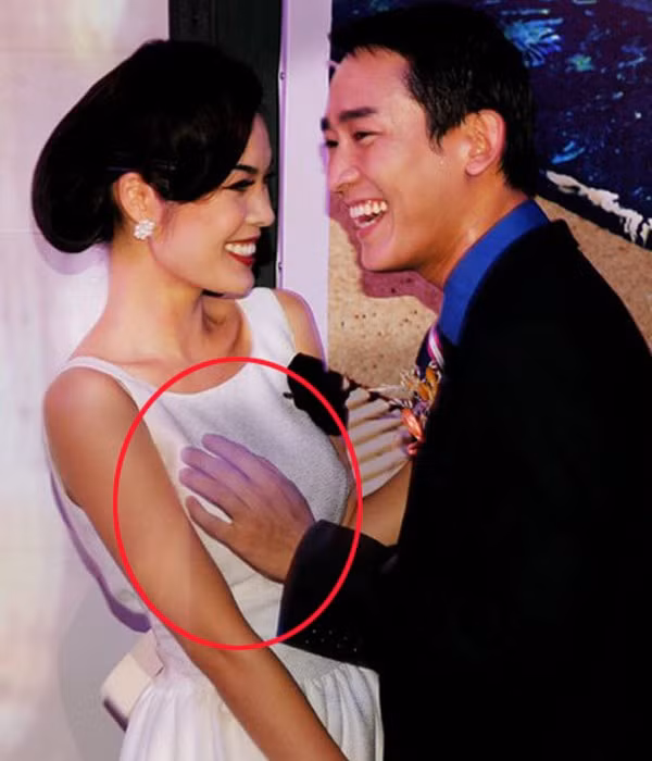 Đơ mặt sao Việt sờ bóp chỗ hiểm ảnh 3