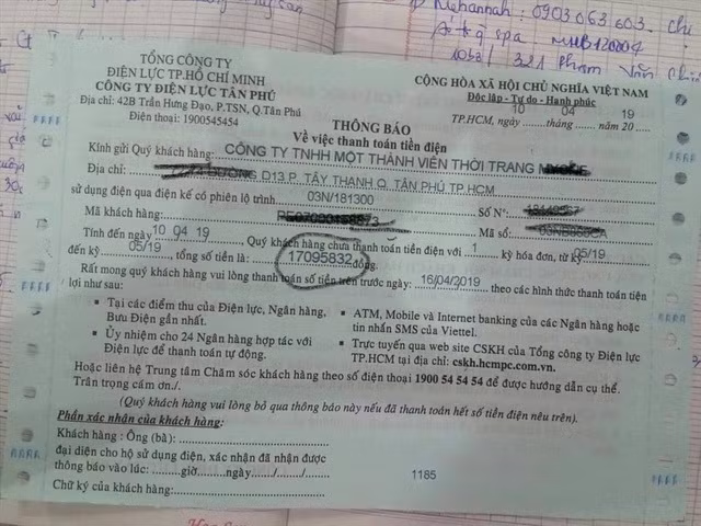 Tá hỏa hóa đơn tiền điện tăng dựng đứng lên 17 triệu đồng Tá hỏa hóa đơn tiền điện tăng dựng đứng lên 17 triệu đồng