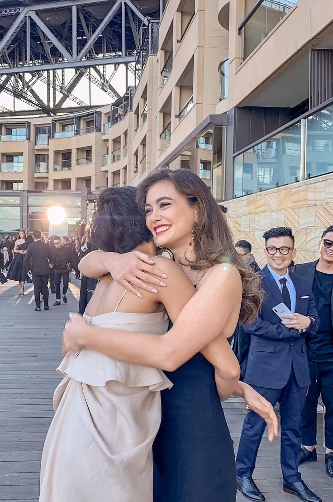 H"Hen Niê gặp lại đối thủ tại Miss Universe 2018.
