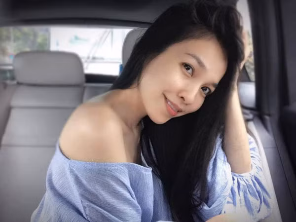 Cách uống nước đúng để trẻ đẹp của Hiền Thục hình ảnh 1 cach uong nuoc dung de tre dep cua hien thuc hinh anh 1