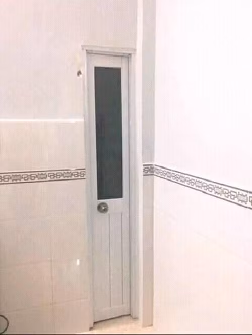 Cửa dành cho người giảm cân.