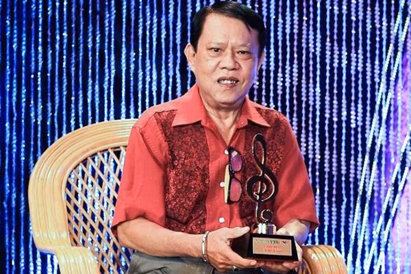 Nhạc sĩ Vinh Sử 