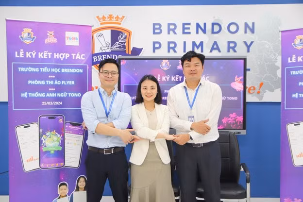 FLYER SCHOOL được áp dụng tại nhiều trường học và trung tâm tiếng Anh trên cả nước. (Ảnh: FLYER SCHOOL) FLYER SCHOOL được áp dụng tại nhiều trường học và trung tâm tiếng Anh trên cả nước. (Ảnh: FLYER SCHOOL)