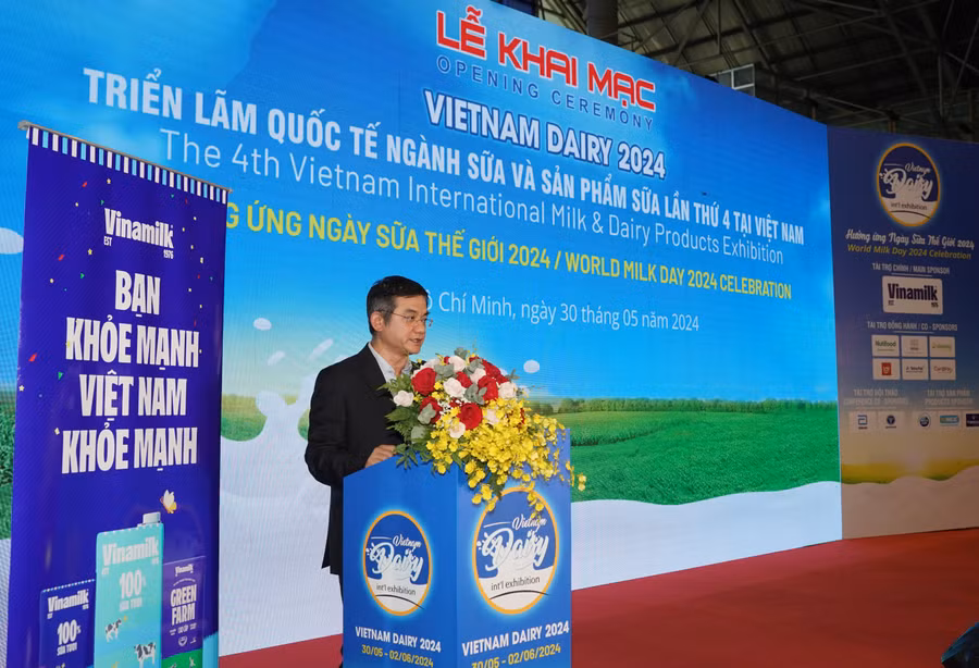  Ông Nguyễn Quang Trí – Giám đốc điều hành Marketing Vinamilk – phát biểu tại sự kiện khai mạc Triển lãm quốc tế ngành sữa và sản phẩm sữa 2024.