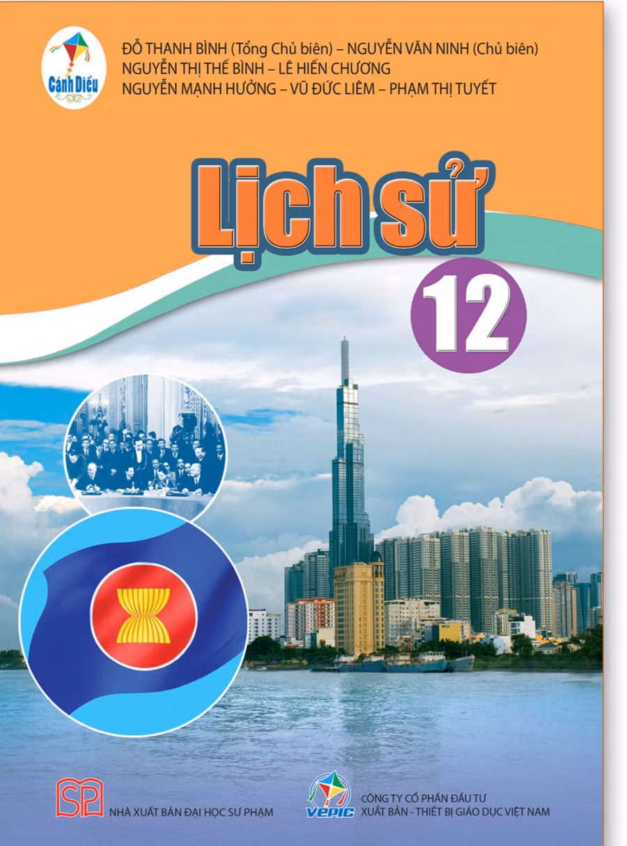 SGK Lịch sử lớp 12 bộ Cánh Diều. SGK Lịch sử lớp 12 bộ Cánh Diều.