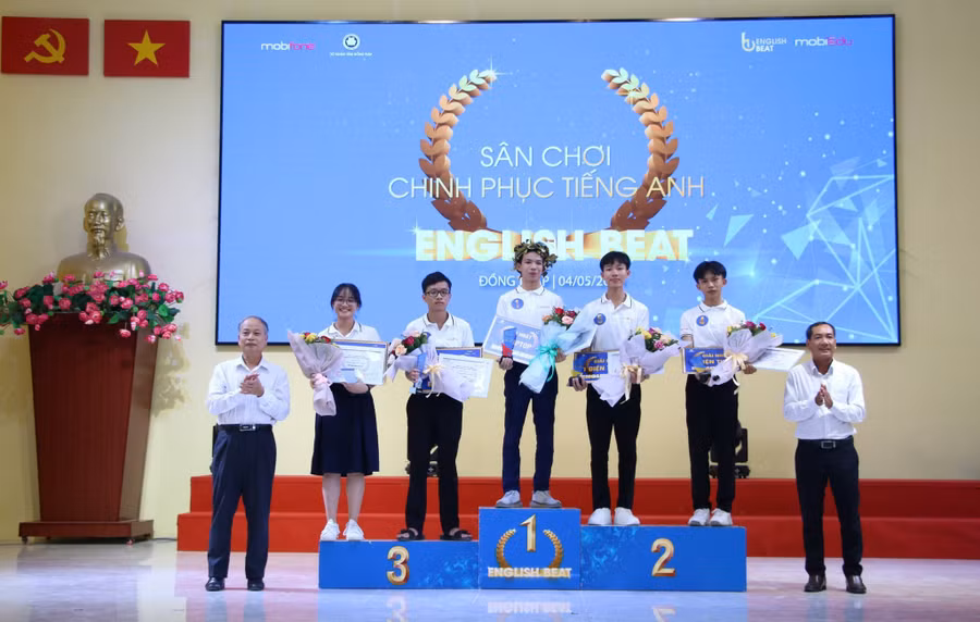 Top 5 thí sinh xuất sắc nhất English Beat 2024 tại Đồng Tháp Top 5 thí sinh xuất sắc nhất English Beat 2024 tại Đồng Tháp
