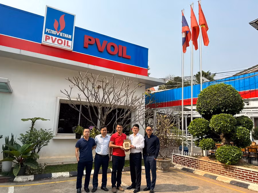 Đoàn công tác PV GAS giao lưu làm việc với chi nhánh PVOIL tại thủ đô Viêng Chăn - Lào Đoàn công tác PV GAS giao lưu làm việc với chi nhánh PVOIL tại thủ đô Viêng Chăn - Lào