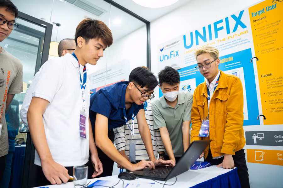 Trung tâm khởi nghiệp (E-Lab) của VinUni là nơi ươm mầm những nhân tài xuất sắc, cùng khát khao khởi nghiệp và đổi mới sáng tạo