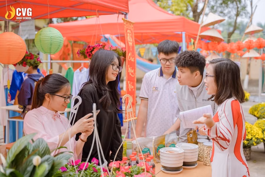 Các hoạt động ngoại khóa giúp học sinh năng động và giải tỏa được áp lực học tập.