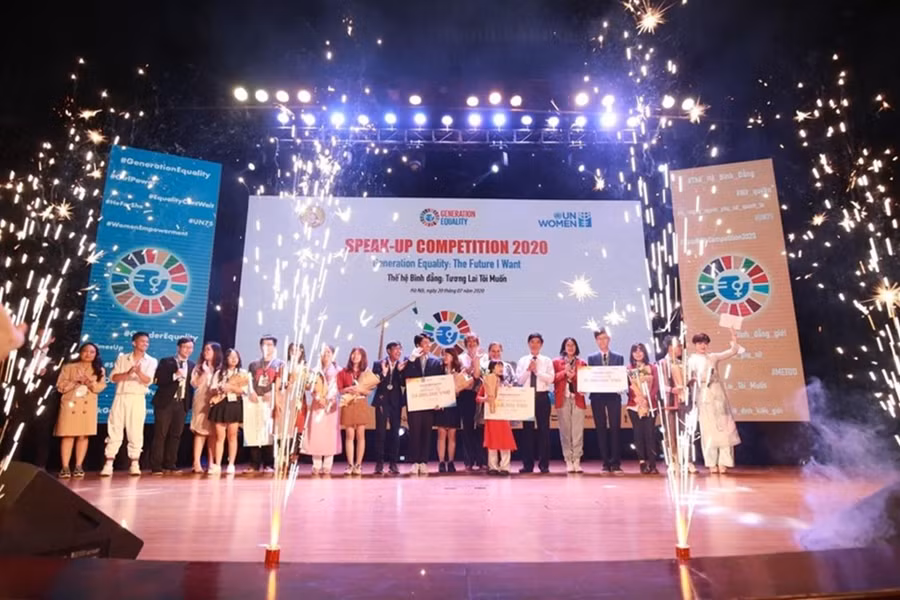 Trao giải Chung kết cuộc thi Speak Up 2020 Trao giải Chung kết cuộc thi Speak Up 2020