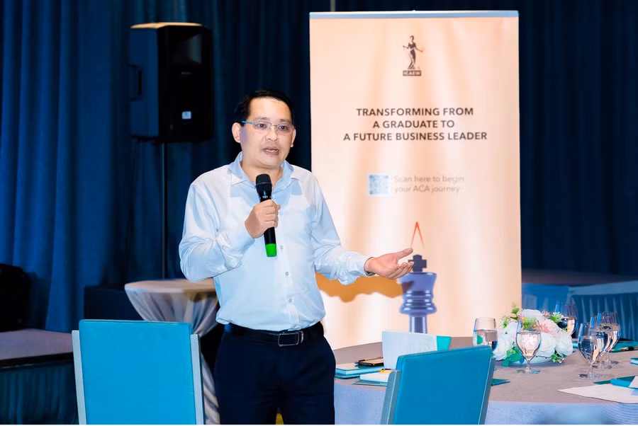 Ông Trịnh Đức Vinh, Phó Cục trưởng Cục Quản lý, Giám sát Kế toán, Kiểm toán