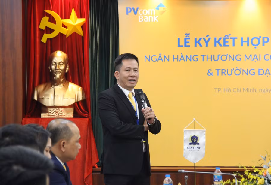 Ông Trịnh Hữu Chung - Phó Hiệu trưởng phụ trách Trường ĐH Gia Định mong muốn hai đơn vị sẽ hợp tác lâu dài