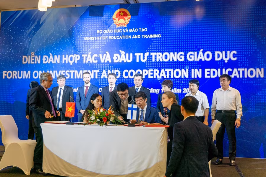 Tại diễn đàn nhiều thỏa thuận hợp tác đầu tư giữa đối tác trong và ngoài nước đã được ký kết