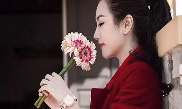 Học 7 điều mà phụ nữ khôn ngoan không bao giờ làm - Ảnh 3.