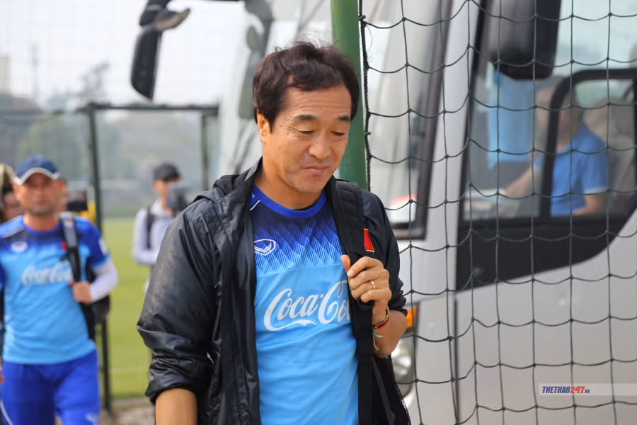 HLV Lee Young-jin.