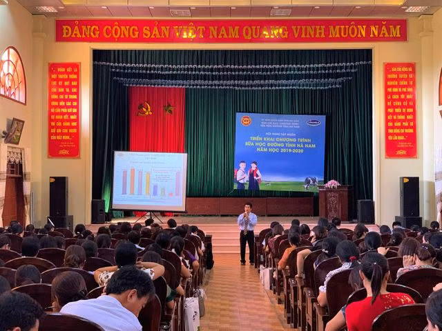 130.000 trẻ em mầm non và tiểu học Hà Nam thụ hưởng chương trình sữa học đường - 2