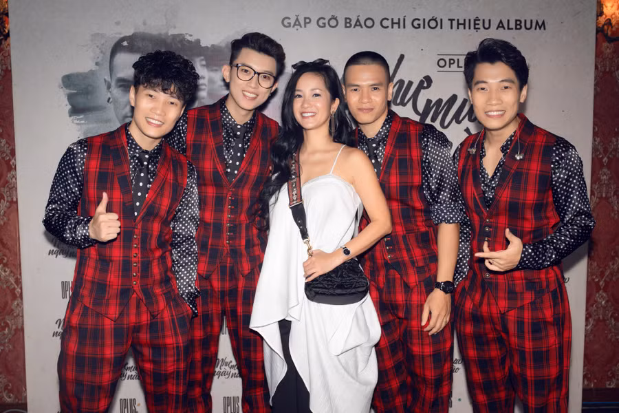 LINH9469 LINH9469