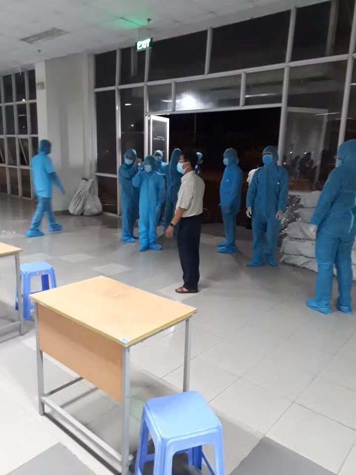 Tất cả chỉ vì một mục tiêu: đảm bảo tốt nhất công tác phòng chống dịch bệnh Covid-19 đang lan nhanh và diễn biến phức tạp