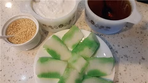 Mẹo hay làm bánh đúc lá dứa ngon tuyệt cú mèo ảnh 2 Mẹo hay làm bánh đúc lá dứa ngon tuyệt cú mèo