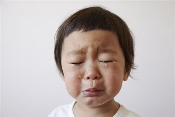 35 tuổi, tôi tưởng mình đã có tất cả nhưng rồi giật nảy mình khi nghe con nói ra sự thật thắt lòng trong lúc tôi vắng nhà - Ảnh 1.