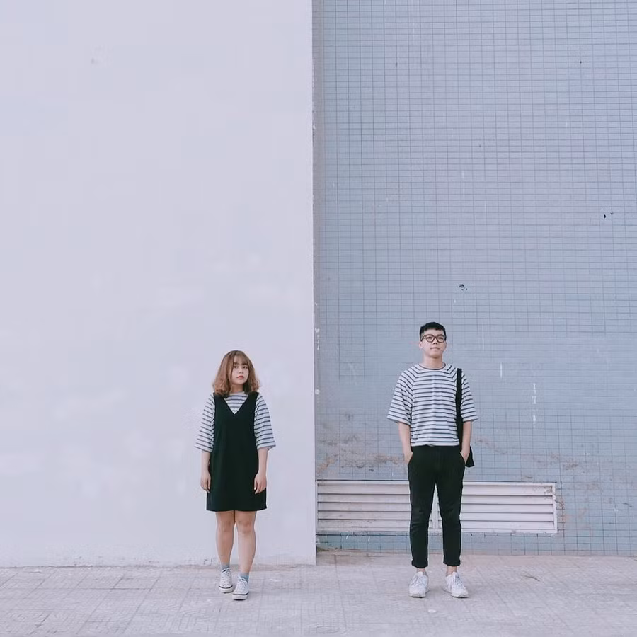 15 tư thế chụp ảnh sống ảo ‘thần thánh’ mà bạn nhất định phải biết ảnh 13