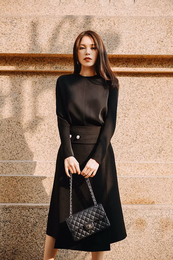 trang điểm: Huyen Le tạo kiểu tóc: Koi trang phục: lane jt photo: trần trung dũng