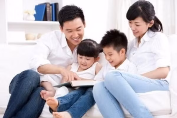 Muon con hanh phuc va truong thanh, hay day con biet lac quan
